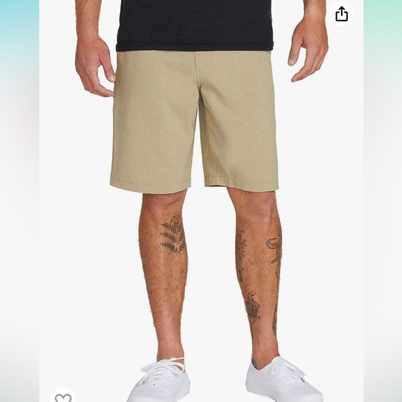 Volcom Other - Volcom Men's 21" Hybrid Surf Turf Shorts sz 38 khaki